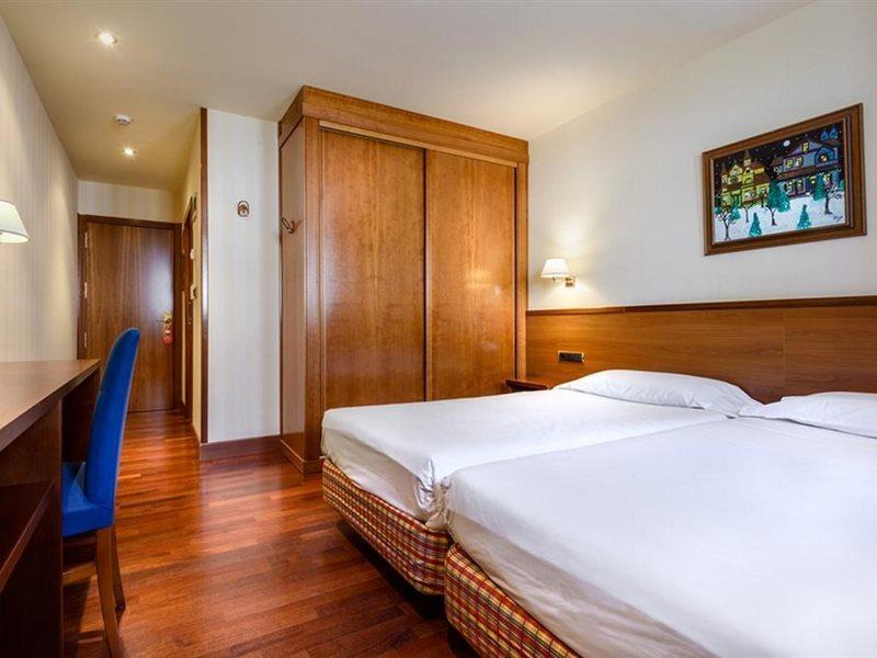 Snoe Hotel Candanchú Extérieur photo