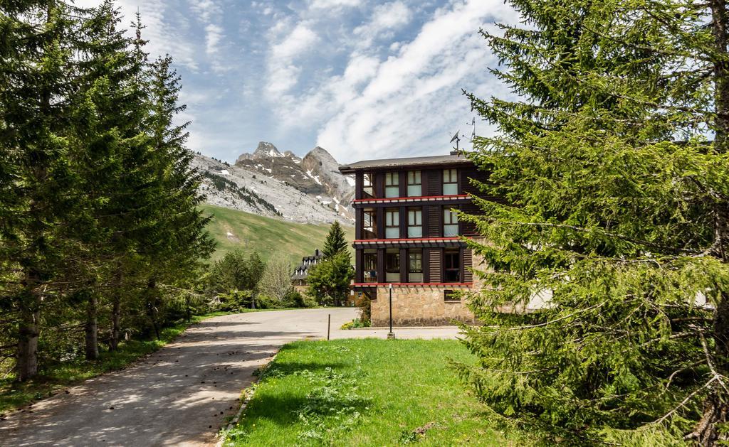 Snoe Hotel Candanchú Extérieur photo