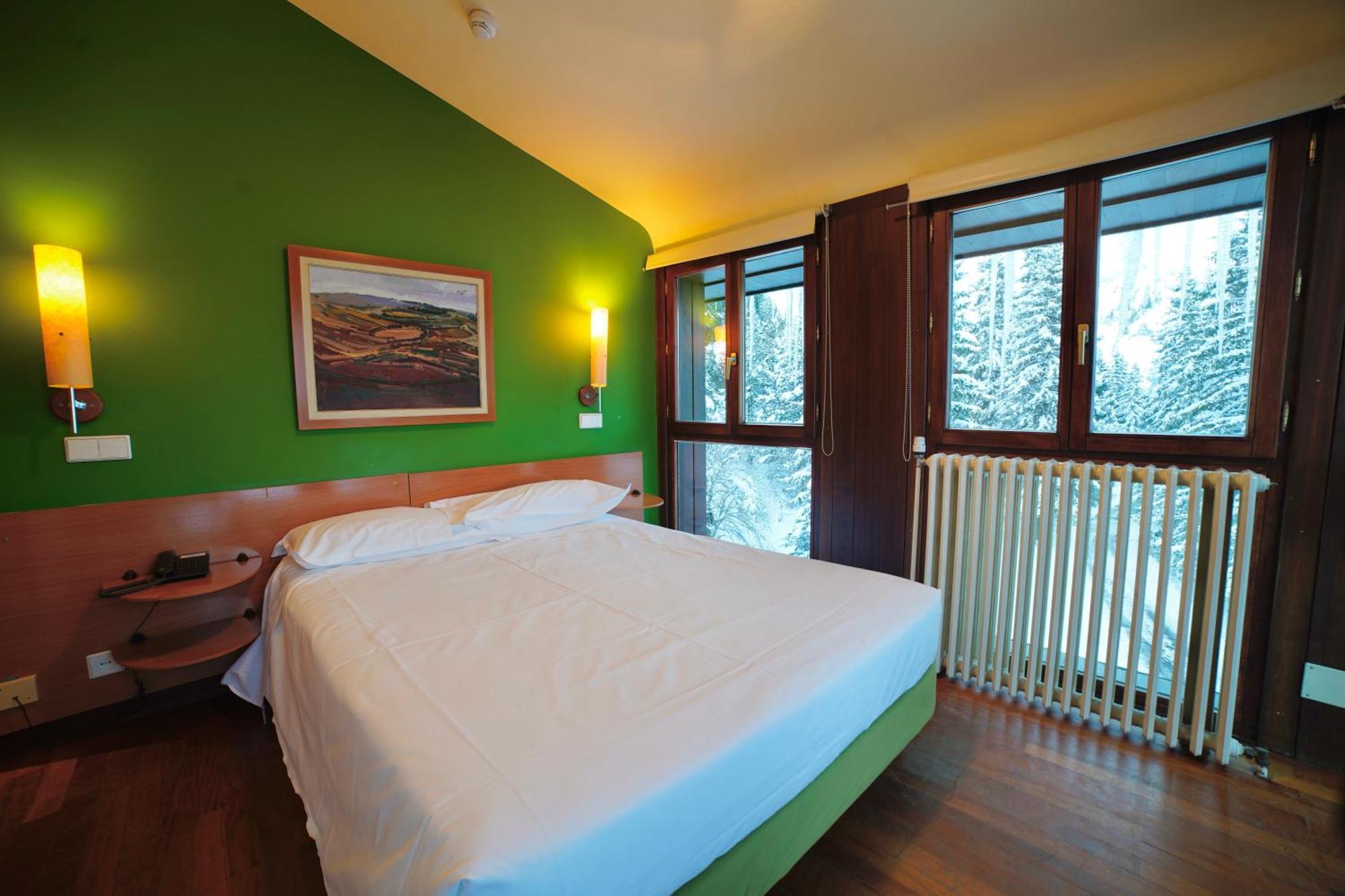 Snoe Hotel Candanchú Extérieur photo