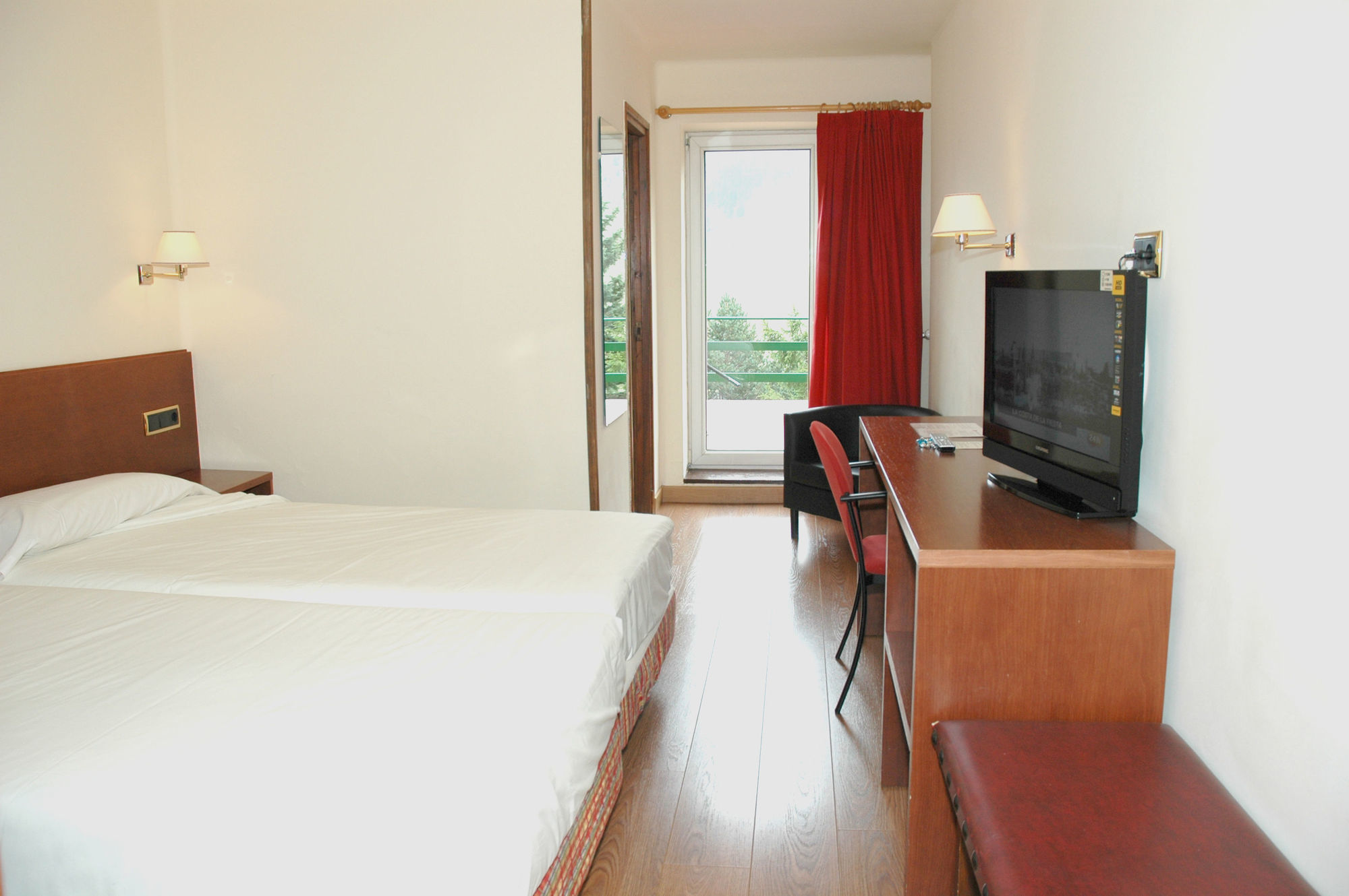 Snoe Hotel Candanchú Extérieur photo