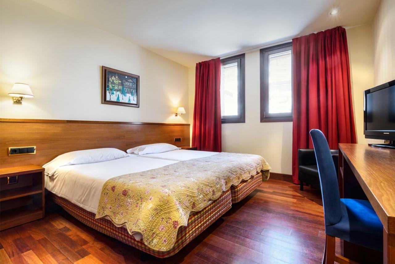 Snoe Hotel Candanchú Extérieur photo